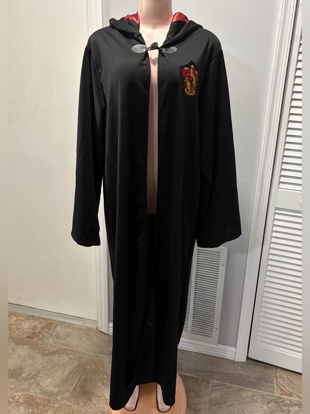 Harry Potter Gryffindor Spirit Halloween Black Hooded Robe One Size